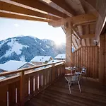 Tillga Glueck - 4 Stars 4*