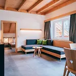 Hotel Tillga Glueck - 4 Stars 4*