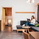 Tillga Glueck - 4 Stars