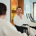Tillga Glueck - 4 Stars Hotel 4*