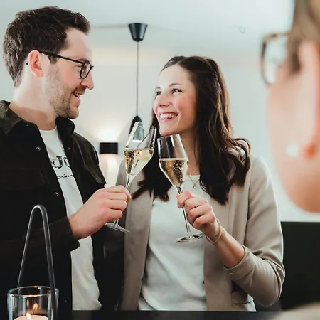 Tillga Glueck - 4 Stars 4* Obertilliach