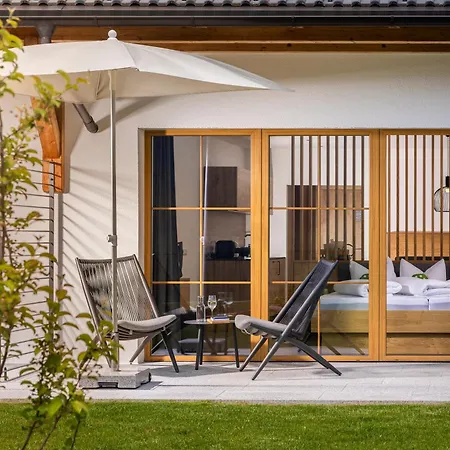 Tillga Glueck - 4 Stars 4* Obertilliach
