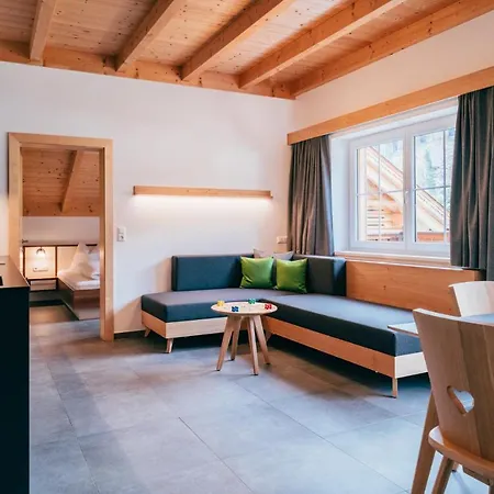 Hotel Tillga Glueck - 4 Stars 4*