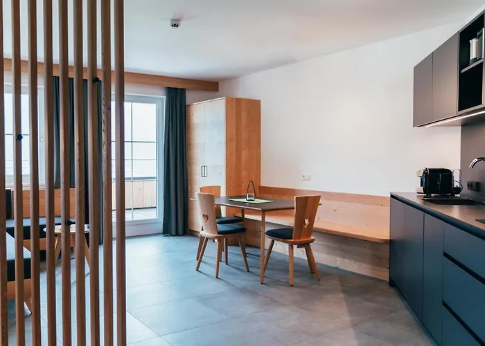 Tillga Glueck - 4 Stars Hotel