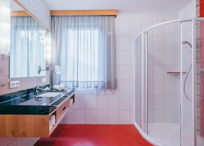 Tillga Glueck - 4 Stars