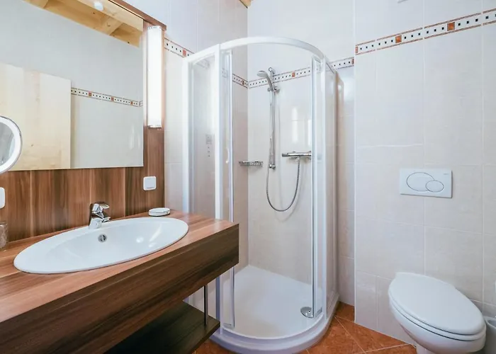 Tillga Glueck - 4 Stars 4*