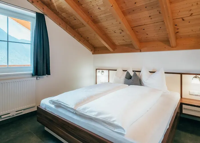 Tillga Glueck - 4 Stars Hotel 4*