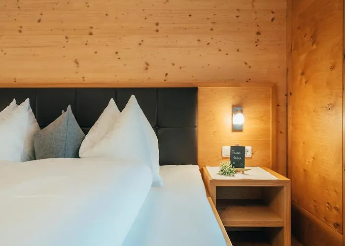 Hotel Tillga Glueck - 4 Stars Obertilliach