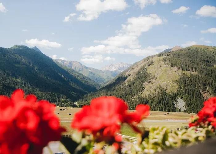 Tillga Glueck - 4 Stars 4*