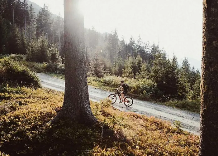 Tillga Glueck - 4 Stars Obertilliach