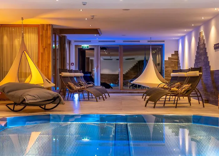 Tillga Glueck - 4 Stars