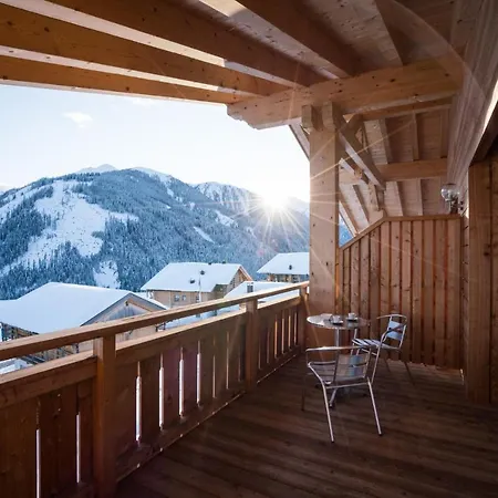 Tillga Glueck - 4 Stars 4*